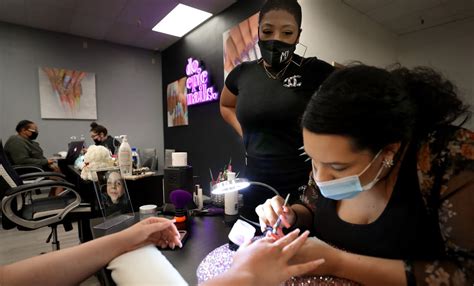 Nail tech classes near me. Technical Areas Covered. Art, design and trends for manicures and pedicures. Basic, French and American manicures. Conditioning oil manicures. Moisturizing wax treatments. Arm massages. Pedicures and foot massages. Nail designs. Nail gels, tips and wraps. 