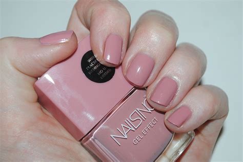 Nails i c. Browse the latest releases in Nails.INC nail polish. Try the top nail trends of the season with trending nail polish sets, exclusive bundles and strengthening nail treatments. Shop them … 