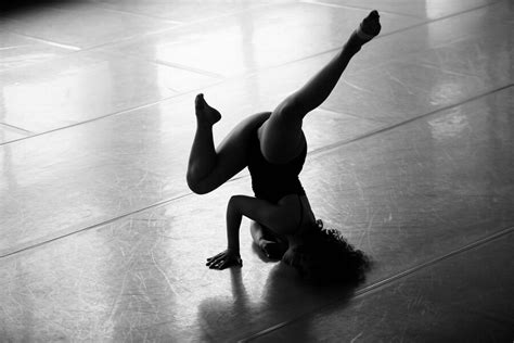 Naked grils danceing.  Find Naked Girl Dancing GIFs that make your conversat...