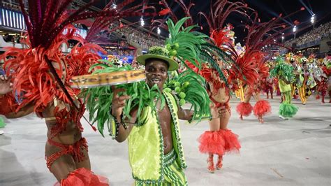 Naked samba video.  First he was drumming a fierce The Rio Samba Parade...