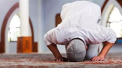 Namaz kılmanın faydaları #sabah #öğle #ikindi #akşam #  TikTok.