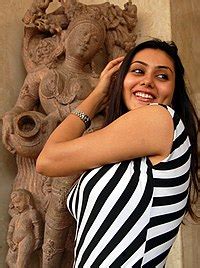Namitha - Wikipedia