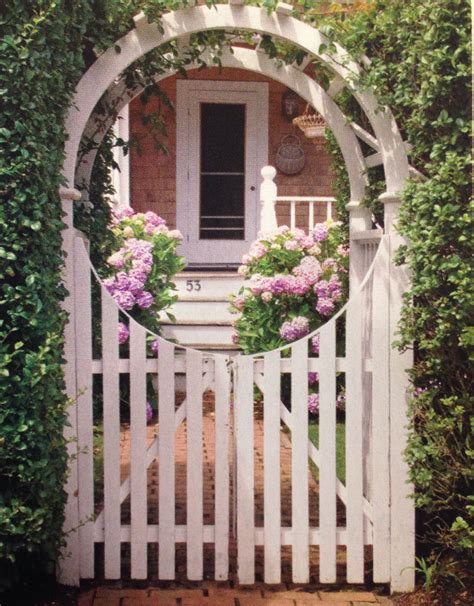 Nantucket gate. Things To Know About Nantucket gate. 