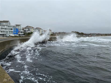 Tide Predictions for Newport, Narragansett Bay. Our tide pr