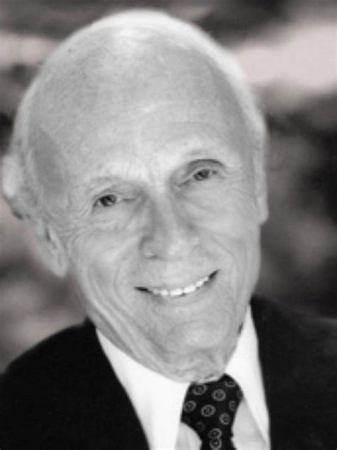 Narrator peter thomas biography