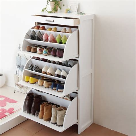 Narrow Shoe Storage Benches: Optimize Space and Style