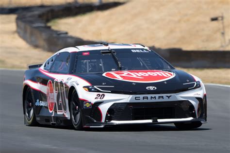 Nascar dfs. Jun 4, 2023 ... Dan Malin and Matt Selz preview the DFS slates on DraftKings and FanDuel for the Enjoy Illinois 300 at World Wide Technology Raceway. 
