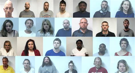Nashville ar inmate roster. NASHVILLE, Tenn. (WSMV) - Two former tactical officers for the Tennessee Department of Corrections Strike Force have pleaded guilty for their roles in the assault of an inmate at a Tennessee ... 