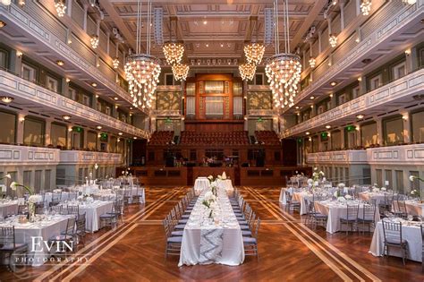 Nashville wedding venues. 1200 Forrest Park Drive, Nashville, TN 37205, cheekwood.org The Hermitage Hotel This historic hotel is truly an idyllic background for a wedding, reception, or both. 