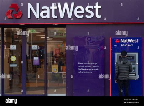 NatWest Bank in Slough Farnham Road, Opening Times - Localmint