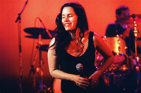 Natalie merchant. Jun 20, 1995 · After departing from the band 10,000 Maniacs, Natalie Merchant decided to take full control and create her own album from scratch.The result, Tigerlily, is more of a confessional work of art than ... 