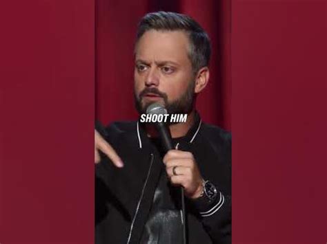 Comedian Nate Bargatze reveals the advice Jerry Seinfeld gave him for hosting "Saturday Night Live" and why you won't see him wearing short sleeves.