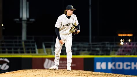 Shockers' (18-12, 3-2 American) relief pitcher Nate Snead (0-1) was saddled with the loss. Game Highlights: Both Justin Murray and Zach Arnold reached base for their 26th straight game. Justin Murray made his 10 th appearance on the mound and 10 th appearance pitching and hitting in the same game.. 