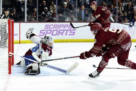 Nathan MacKinnon’s late goal salvages point, but Avalanche falls in OT at Arizona