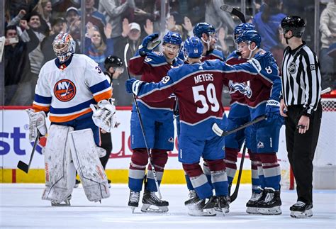 Nathan MacKinnon’s overtime goal caps Avalanche comeback against Islanders