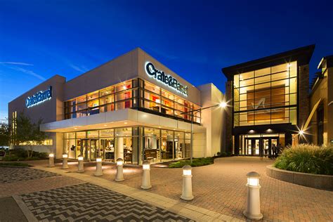 The Natick Mall, is our top shopping mall pick in New England featuring 270 stores including Nordstrom, Neiman Marcus, JC Penney, Macy's, Sears, .... 