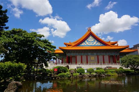 Since 1949, Taipei’s National Palace Museum has housed around 600,000 artefacts and works of art from Beijing’s Forbidden City. Photo: Peellden. 