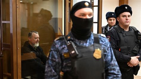 Nationalist and convicted killer Igor Girkin who dared criticize Putin under arrest