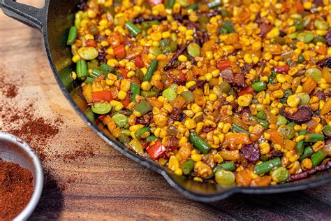 Native american succotash. 11 ביולי 2019 ... Succotash is a dish of Native American origin. Most often, it includes corn, squash and beans, but these days, there are many regional, seasonal ... 