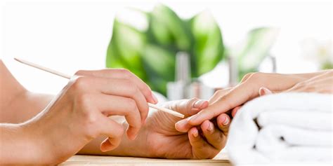 Natural nail spa. Natural Nails Spa is a first-class Relaxation and Beauty Nails Spa that promotes comfort, beauty, well-being, and health. Many customers are satisfied. We use ONLY the most … 
