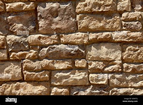 Natural stone materials in classic building patterns and methods for