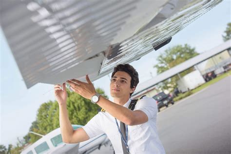 Navigation Skills for Safe Airspace Entry