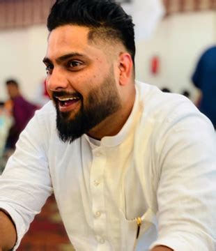 Navv Inder Biography. Navv Inder