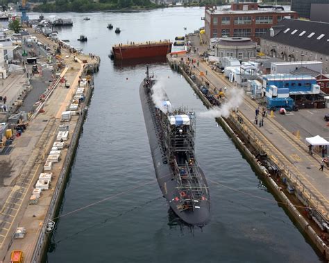 Navy awards 2nd dry dock project for Portsmouth Naval Shipyard ...