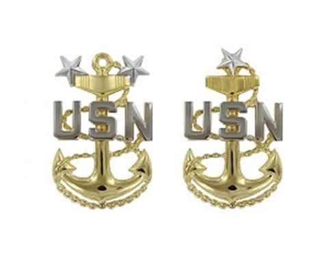NORFOLK, Va. – A Norfolk man pleaded guilty yesterday to attempted coercion and enticement of a minor. According to court documents, on May 25, Lieutenant Michael Andrew Widroff, 34, a Naval Officer previously assigned as the psychologist for the USS GERALD R. FORD (CVN-78) in Norfolk, initiated sexual conversation with who he believed to be a 14-year-old girl over Snapchat.. 