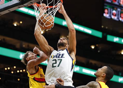 Nba games today central time. Story by Zeleb.es • 3h. 1 / 16. It's been a minute since the Denver Nuggets brought home their first NBA Championship title over the Miami Heat, but finally, it's time for the 2023-24 NBA ... 