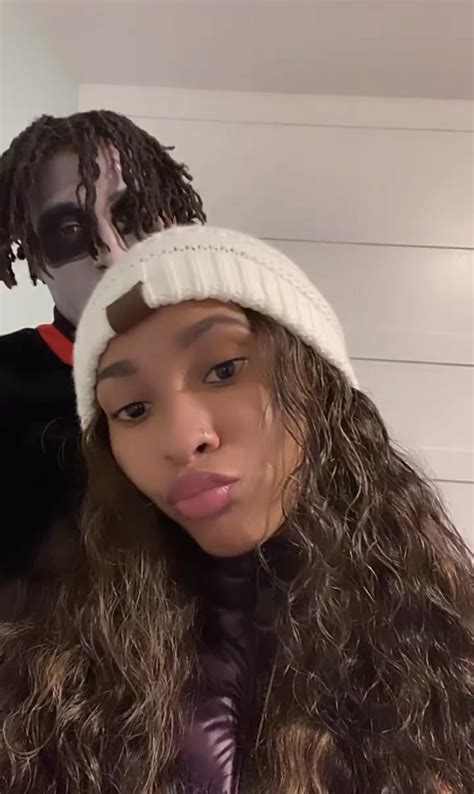 Nba youngboy sister. Jania Meshell and NBA YoungBoy had quite a nasty relationship. Meshell used to vent about NBA YoungBoy’s toxic behaviors on her Instagram Live. The couple’s breakup was just as messed up as their relationship. After the relationship ended, NBA YoungBoy made a song in which he claimed that Jania gave him herpes. 