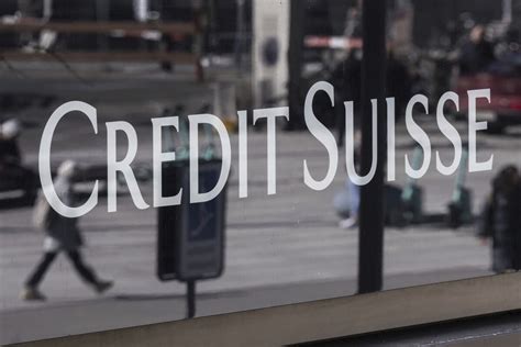 Near ‘cliff’s edge,’ Credit Suisse not seen as systemic risk