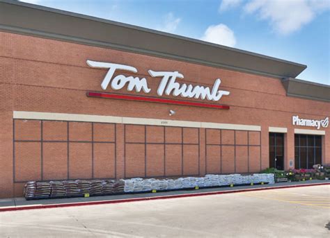 Maximize your savings with the Tom Thumb Deals & Delivery app! Get all your deals, coupons and rewards in one easy place with up to $300 in weekly discounts. One app for all your shopping needs from planning your next store run, to ordering DriveUp and Go™ or letting us deliver for you.. 