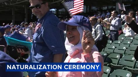 Nearly 1,000 new U.S. citizens sworn in at Wrigley Field