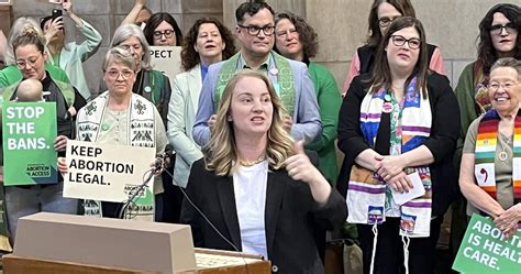 Nebraska lawmakers advance bill to vastly restrict abortion