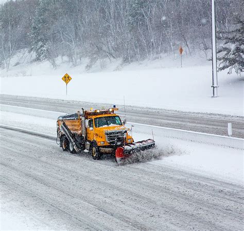 Nebraska snow plow tracker. Things To Know About Nebraska snow plow tracker. 