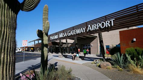 Need to get from Mesa gateway airport to goodyear