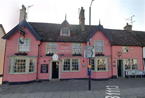 Needham Market pub, The Swan, granted controversial pergola …