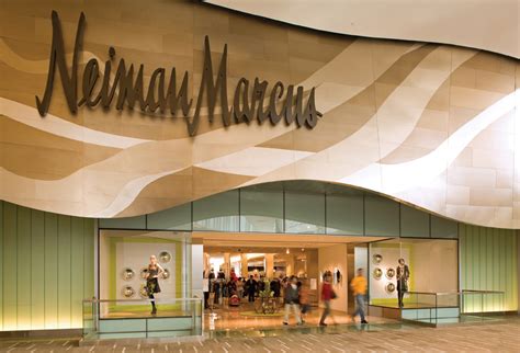 Neiman Marcus Up to 2.5% Cash Back + 11 Offers! Plus Deals, …