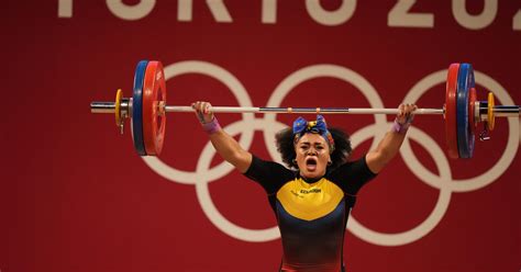 Neisi Dajomes, the weightlifter daughter of refugees who …