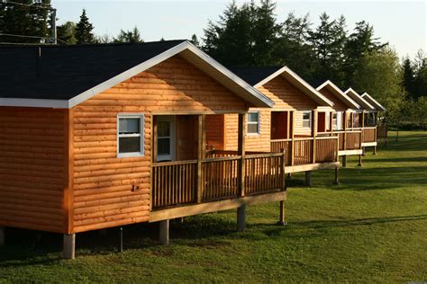 Nelson Accommodations - BC Homes, Cabins and Condo Vacation Rentals