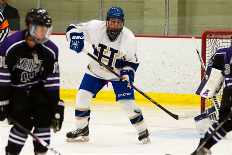The official Men's Ice Hockey page for New England Small College Athletic Conference . 