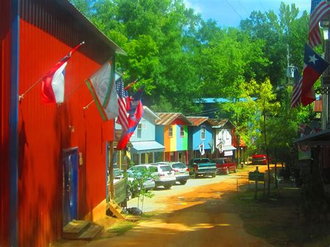 Neshoba county fair cabins for sale. Click on image to view digital program 