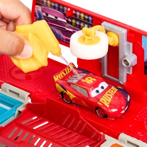 Nessiworld HPD82 Cars Mack Tır Renk Değişimi Eğlencesi . 