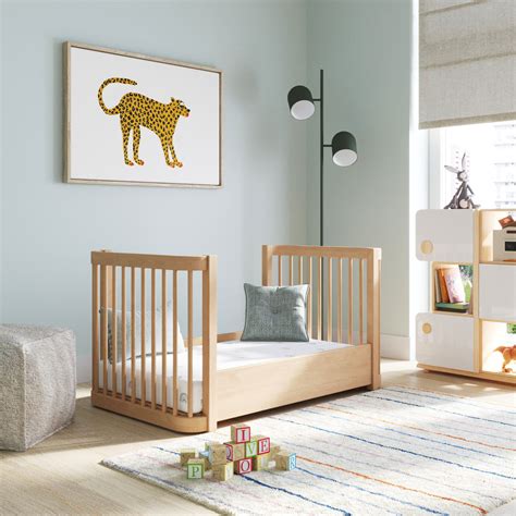Nestig. Nestig Cloud crib offers features like non-toxic materials for manufacturing, a breathable mattress, adjustable height of the crib, rollers for convenience, and the use of high-quality materials. With practicality and aesthetics pairing together, the Nestig Cloud crib makes one of the best products to buy. 