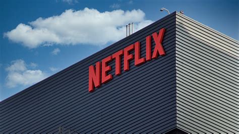 Netflix plans to open permanent store locations in 2025