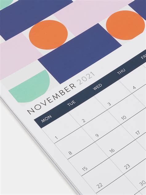 Netvideo Calendar Customize and Print
