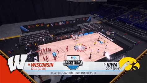 Iowa Basketball Classic: 2023 NCAA Women's Elite 8: Iowa vs. Louisville - 3/26/23 Caitlin Clark had a triple-double with 41 points, 12 assists and 10 rebounds in the 2nd-seeded Hawkeyes' win over .... 