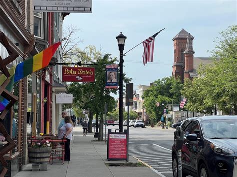 New Amendment may invite retail chains to Hudson