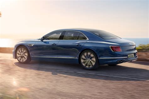 New Bentley Azure Models Use Science For A More Relaxing Drive CarBuzz